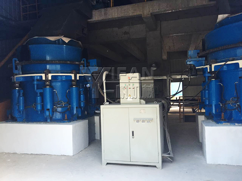 圓錐破碎機現場